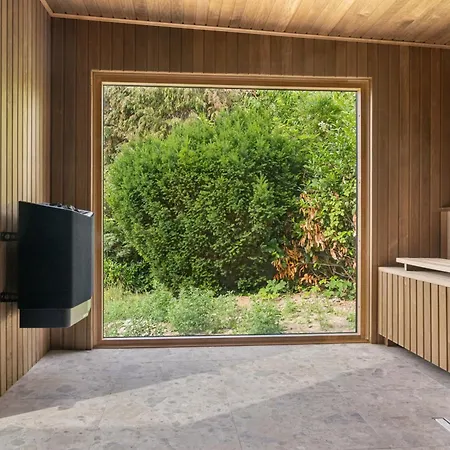 Nyrenoveret Med Sauna Feriehus