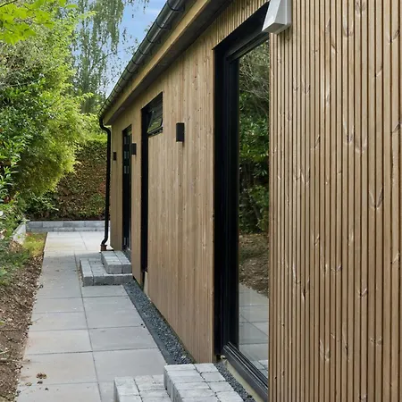 Nyrenoveret Med Sauna Melby